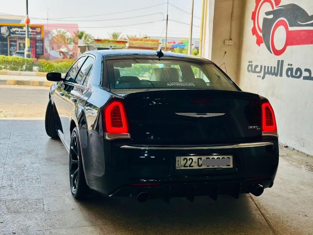 كرايسلر 300